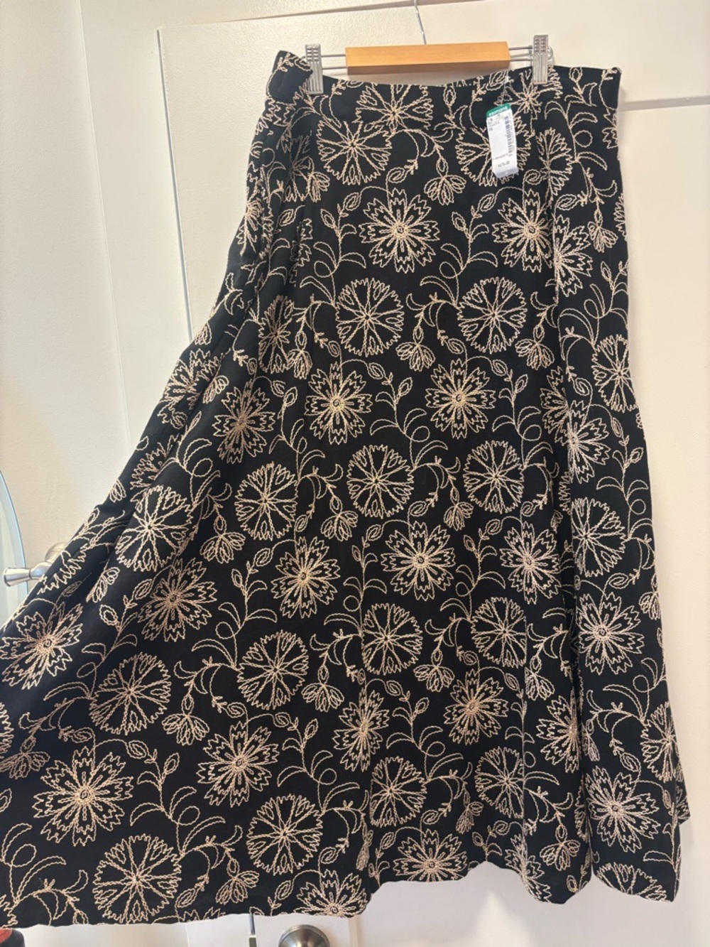 Simons Black Midi Skirt with Cream Floral Embroidery